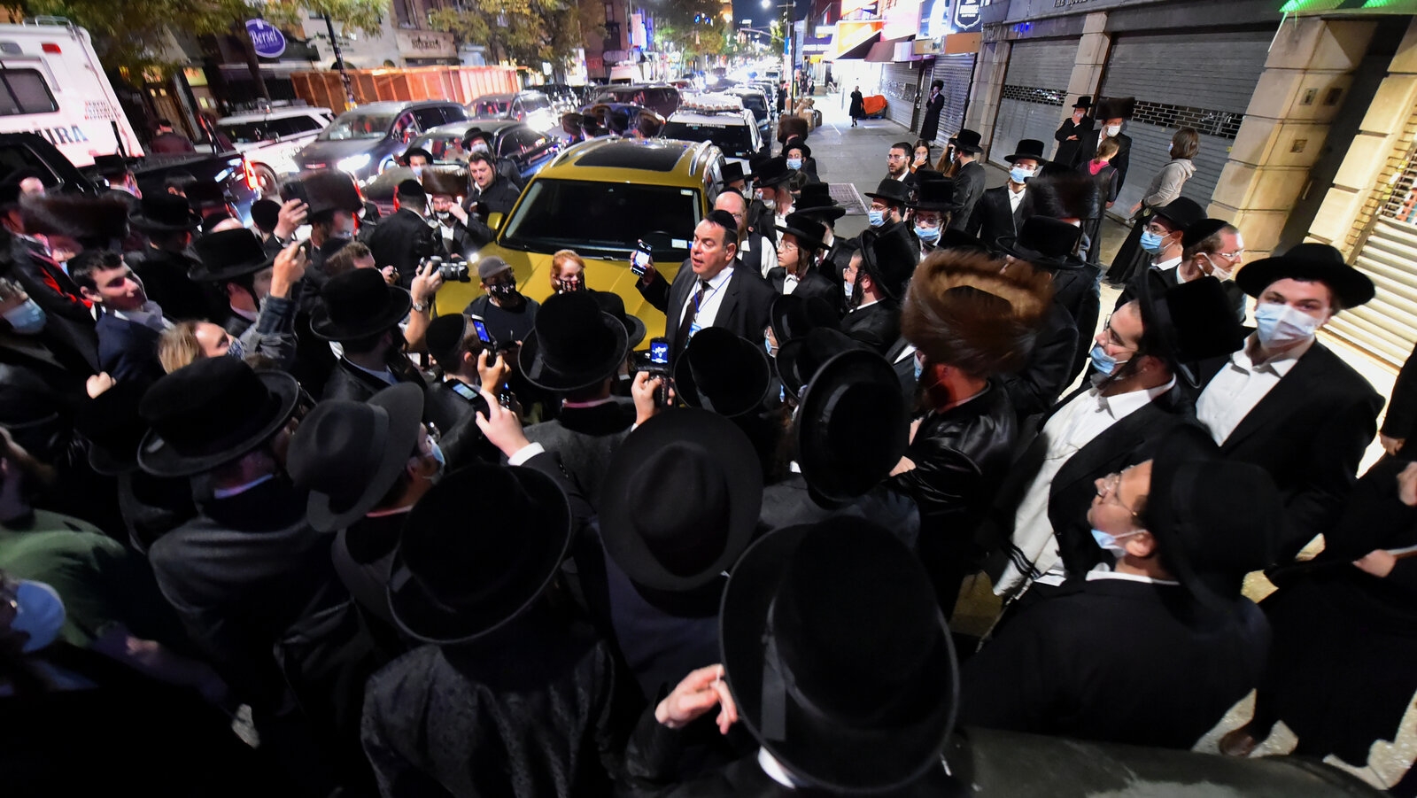 How A Virus Surge Among Orthodox Jews Became A Crisis For New York The New York Times