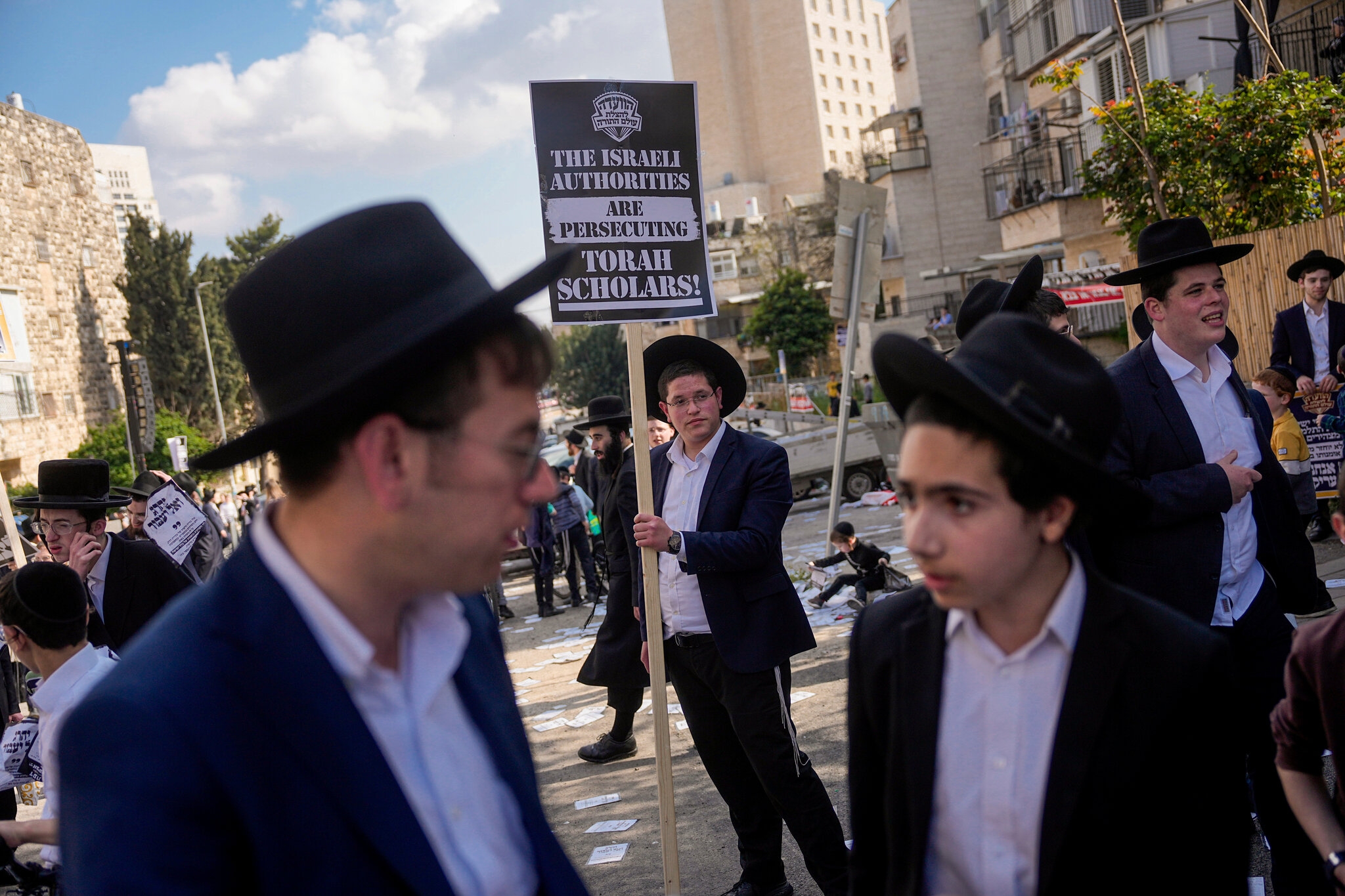 Israel s Supreme Court Rules Ultra Orthodox Jews Must Be Drafted Into Military The New York Times