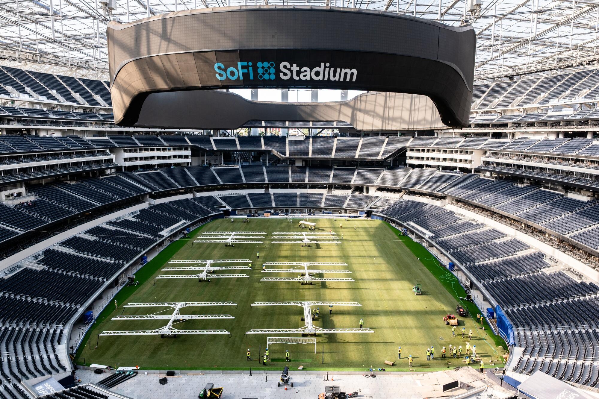 SoFi Stadium s Hybrid Soccer Pitch Exceeds Expectations Los Angeles Times